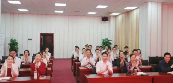 舉行投資選址項目評估會，項目數(shù)量、質(zhì)量持續(xù)增長，將于近期批量對接