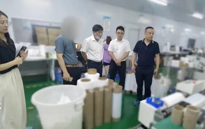 一家政府兩個項目！7月13日，湖南某地方政府實地對接鋰電新材料擴建投資選址項目和精密檢測儀器擴建項目