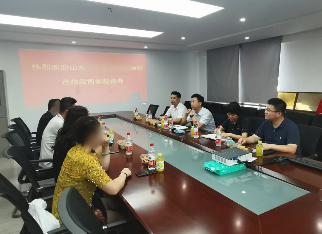 高新技術(shù)企業(yè)，知名品牌供貨商，產(chǎn)品暢銷全球！山東某地方政府與高檔婚紗禮服布料擴建投資選址項目方成功簽訂投資協(xié)議
